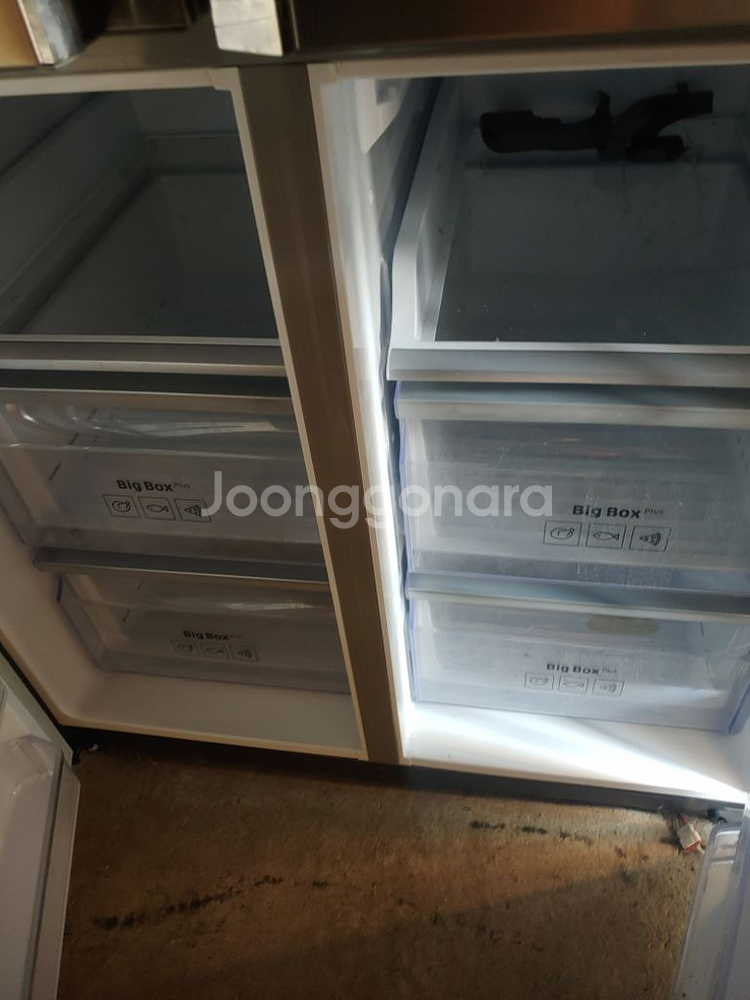 삼성4도 푸드케이스 rf85k9062x8 판매합니다.--4
