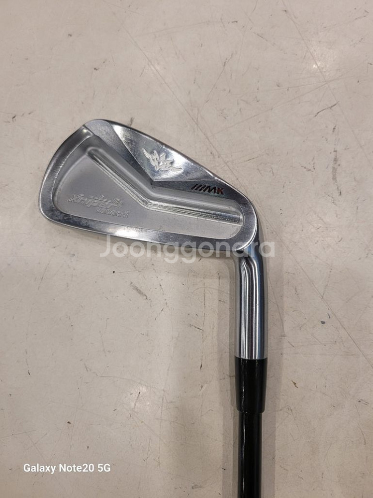 케니치 4번 단품아이언 팝니다.--0