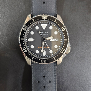 세이코 SKX007