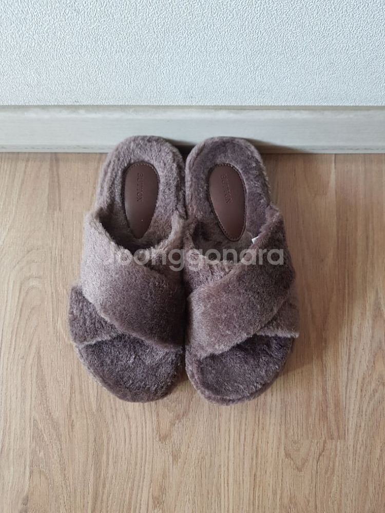 통굽 털 슬리퍼 2종--0