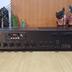 E.W PUBLIC AMPLIFIER PTU240