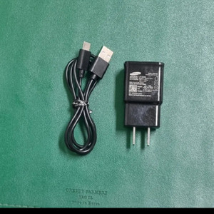 어댑티 고속USB to C타입 충전기 EPTA20JBE