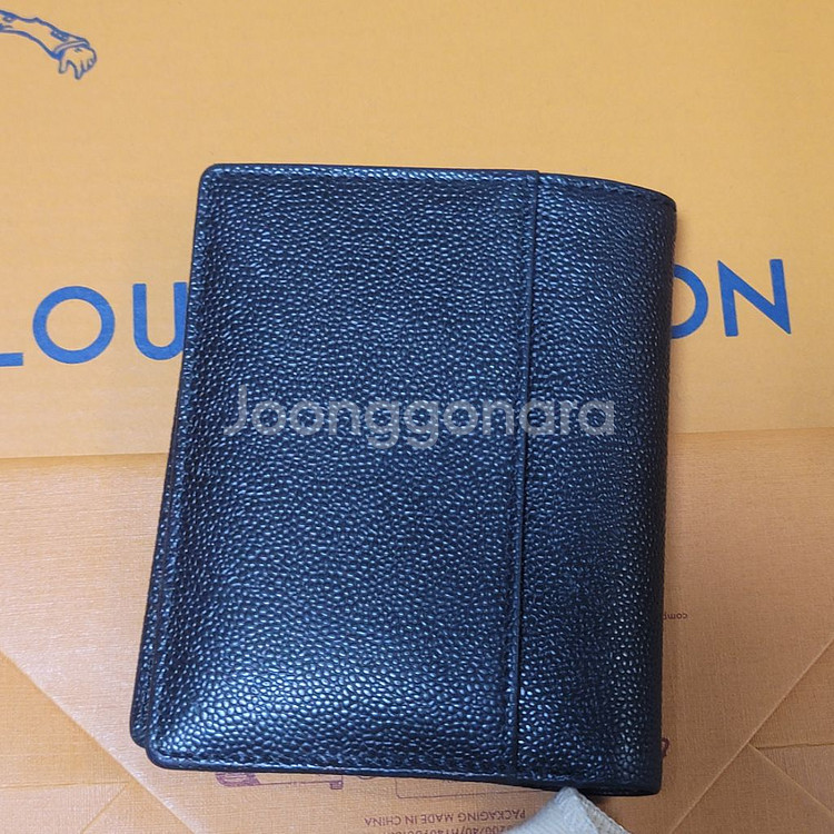 닥스 지갑 팝니다.--1