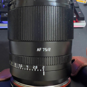 ttartisan 75mm f2 1회사용 풀박스 팝니다