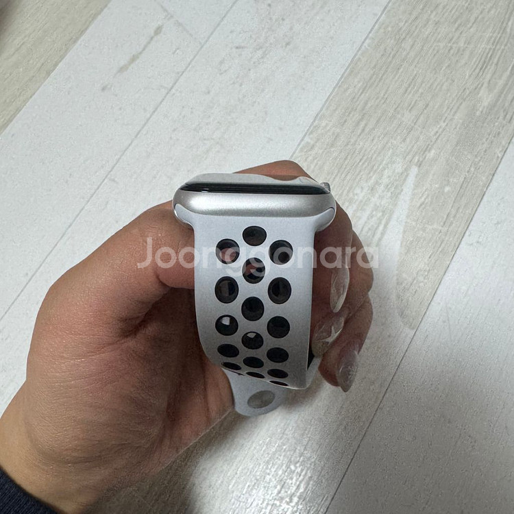 애플워치 SE 40mm 나이키에디션 실버 gps--5