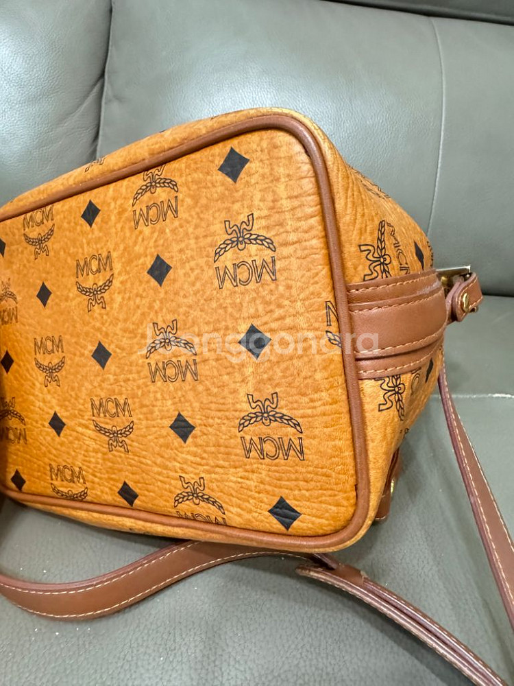 정품 mcm 가방--5
