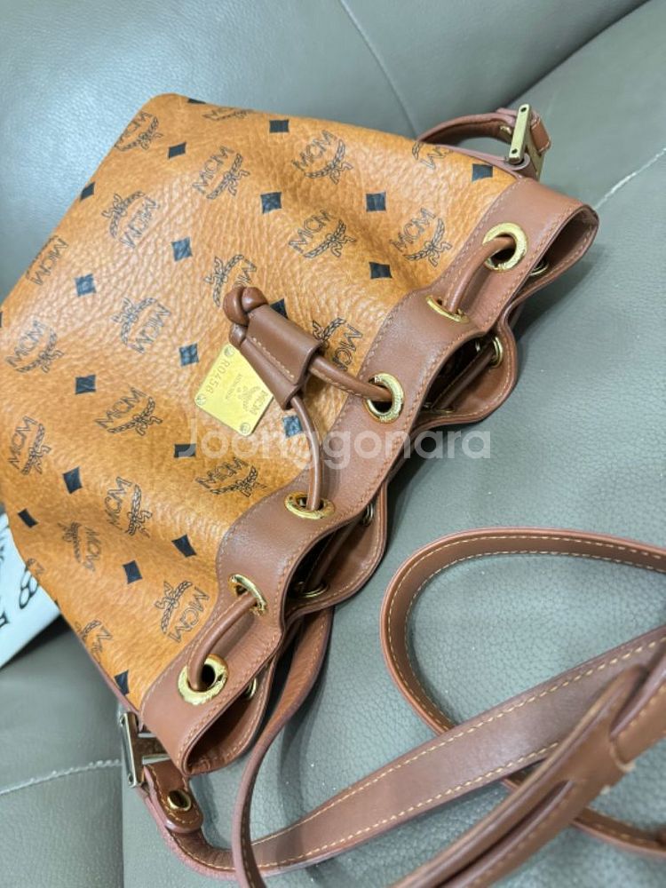 정품 mcm 가방--8