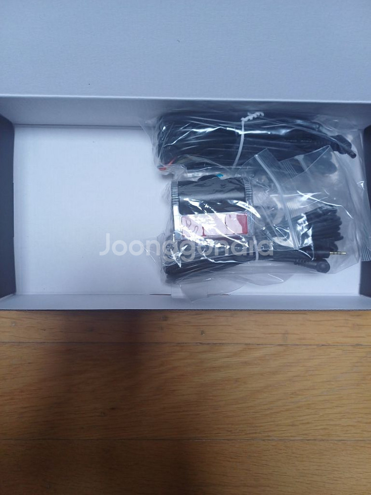 유라이브S8 64G 10대일괄판매--2