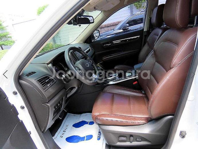@17년식 QM6 2.0 dCi 4WD RE 시그니처--4