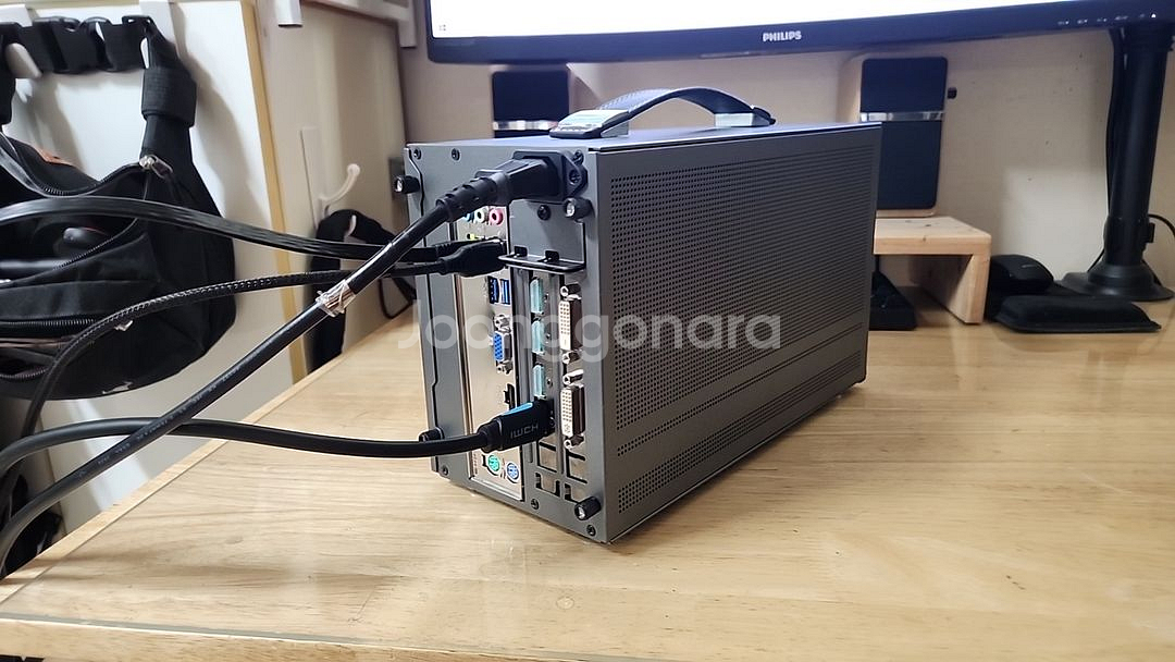 [안성] gtx1070 ITX 저소음 게이밍 컴퓨터--1