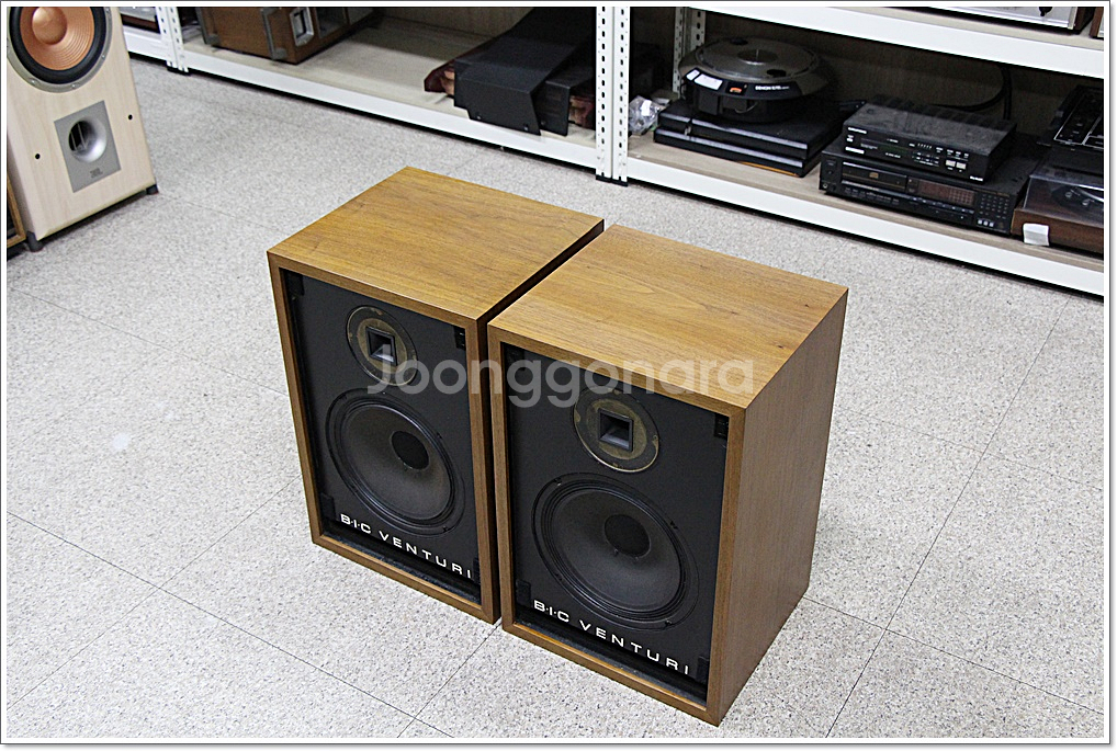 BIC A급 빈티지 북쉘프 스피커 벤츄리 포뮬라 3--5
