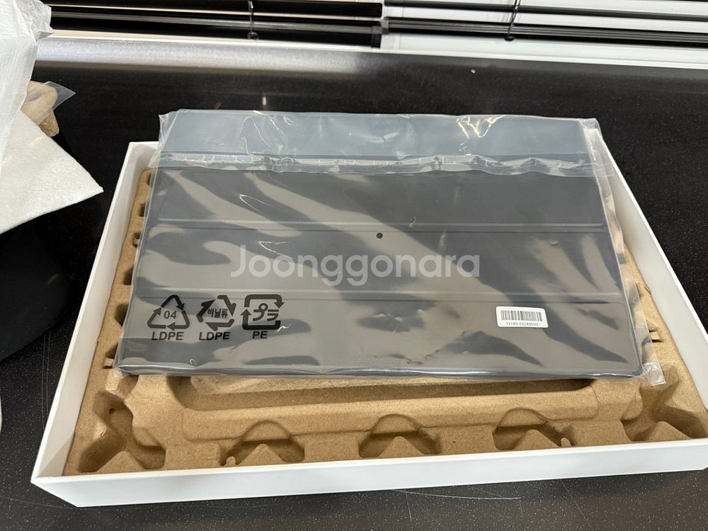 포터블 모니터 ASUS Zen Screen MB16A--3