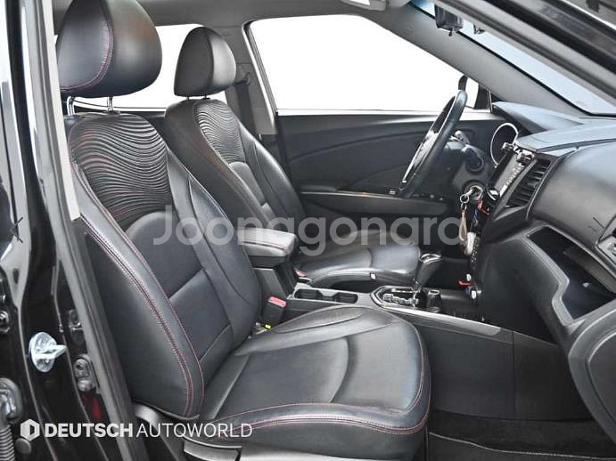 @16년식 티볼리 에어 디젤 2WD IX 전국최저가격--9