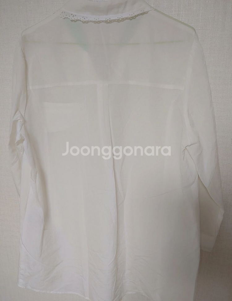 올리비아 로렌 레이스카라 남방블라우스 (미착용)--3