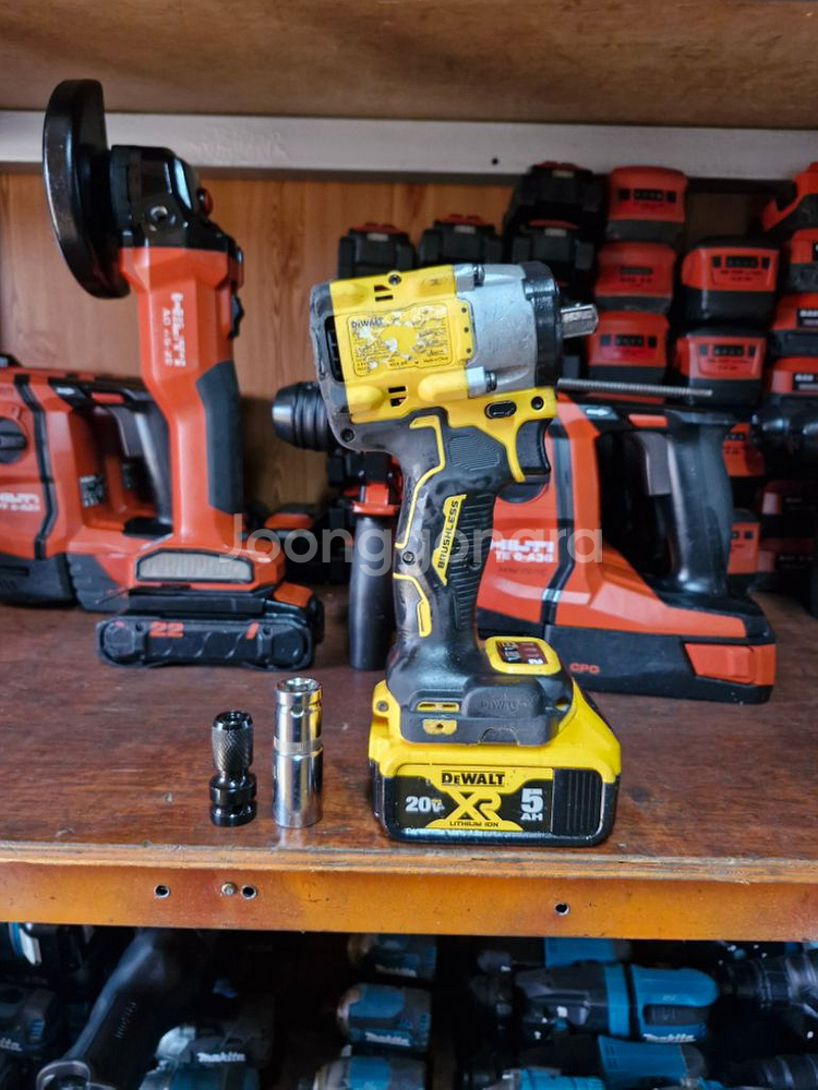 디월트충전임팩렌치DCF922 미드토크 속도조절 A-31--3