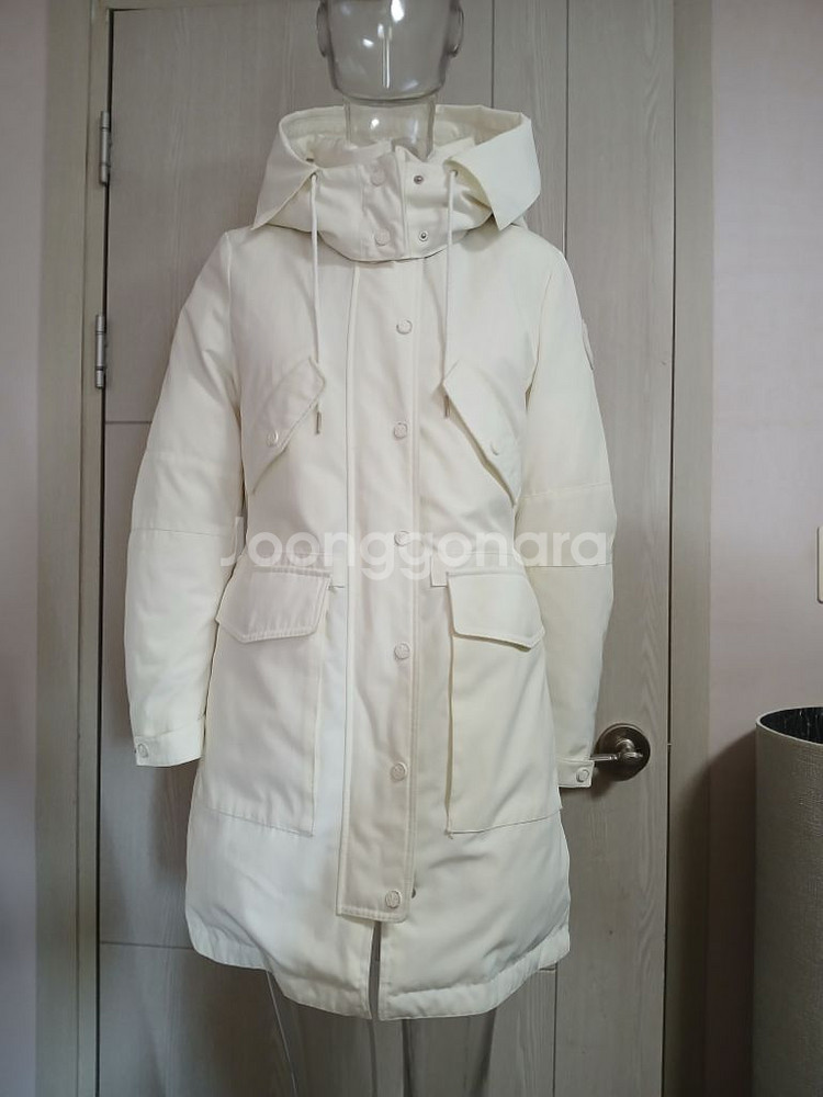 럭키슈에뜨 구스다운 패딩 크림색 36 size--4