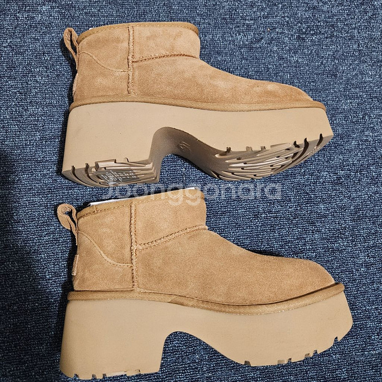 신세계구매) 미국어그 뉴하이츠 ugg 230mm--3