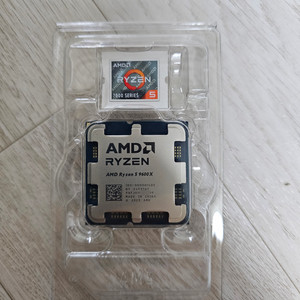 AMD RYZEN 5 9600X 팔아요