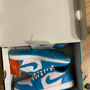 조던1로우 sb unc