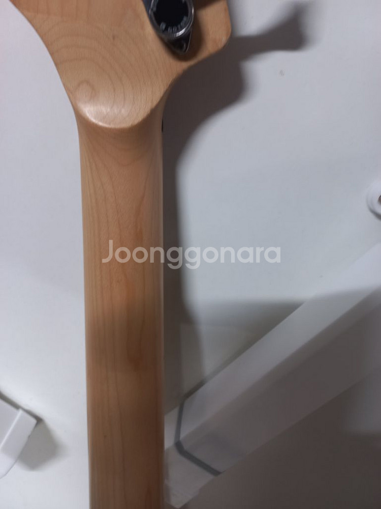 국산 커스텀 베이스기타--6