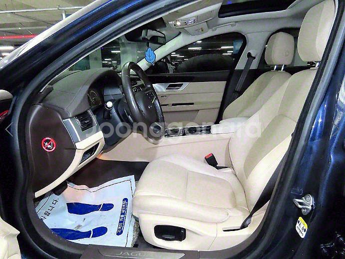 @18년식 XF(2세대) 2.0 25t AWD 프레스--5
