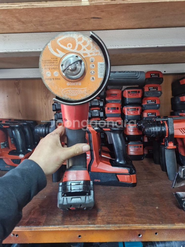 밀워키충전그라인더 M18 FSAG 125X.5인치A-3--1