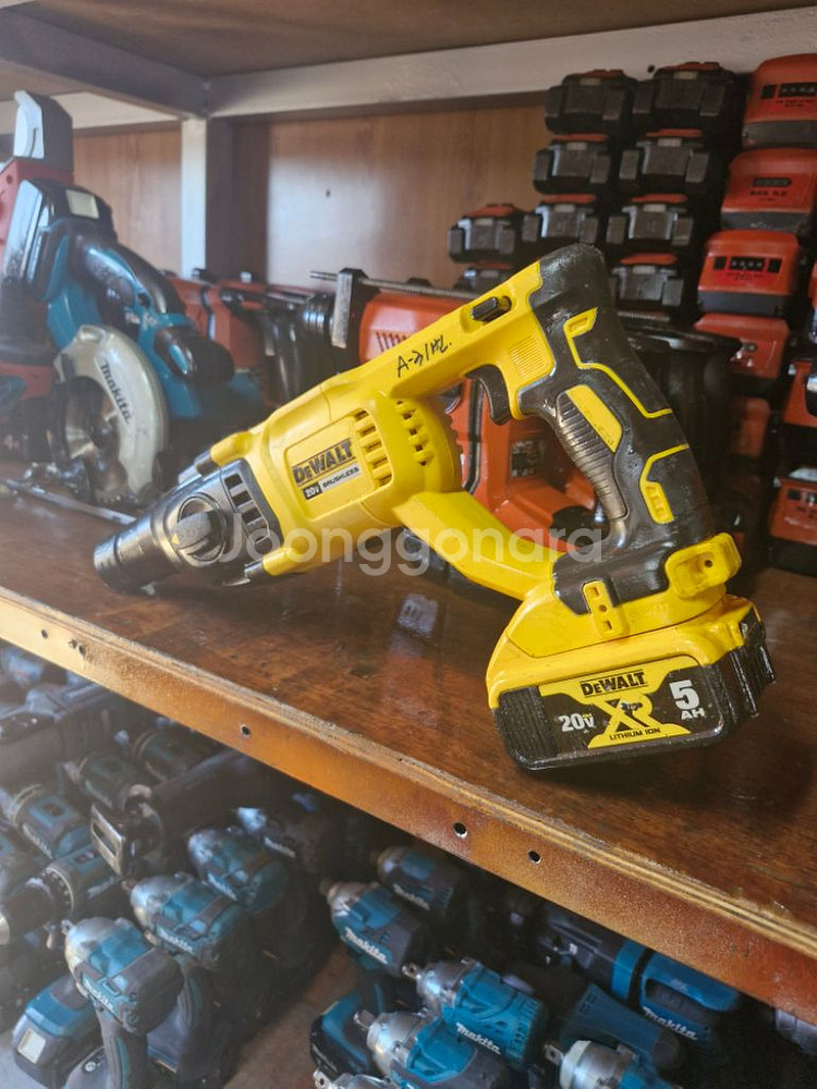 디월트충전함마드릴DCH133 P1.2023.앙카드릴.A--2