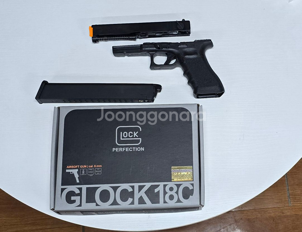 VFC GLOCK18C V2 가스핸드건--1