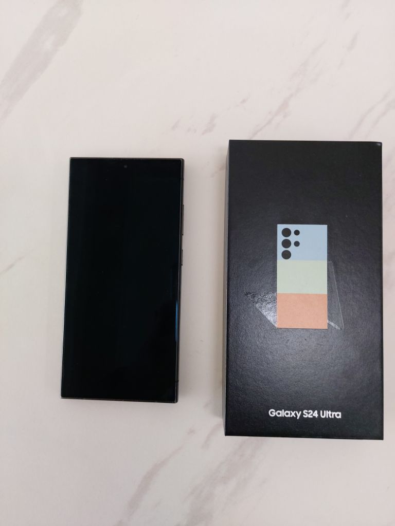 갤럭시 S24 Ultra 울트라 1Tb 자급제 팝니다