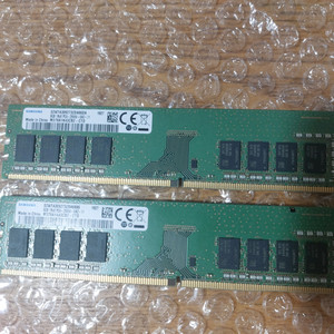 램 삼성전자 DDR4 8G PC4-21300(정품)2개