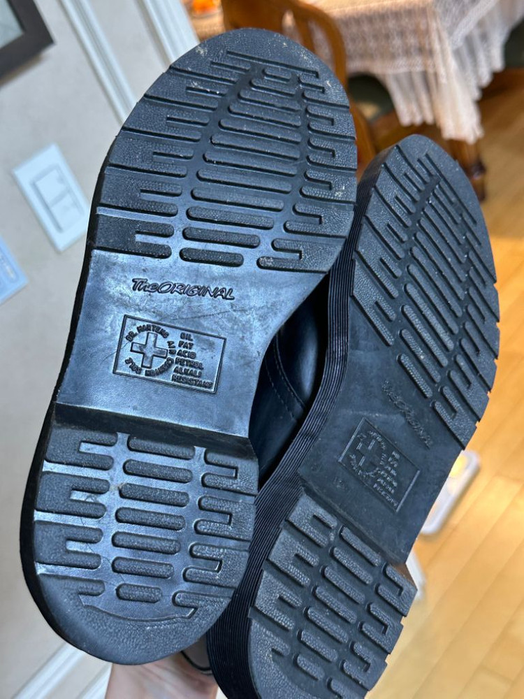 닥터마틴 1461 3홀 모노 블랙--1