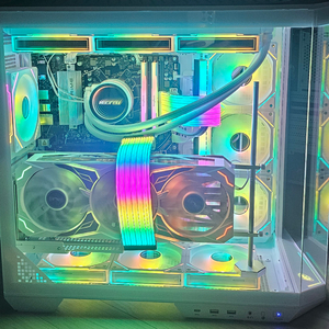 라이젠7 7800X3d rtx4080s 본체 팝니다.