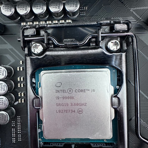 9900k z390막시무스 익스트림4