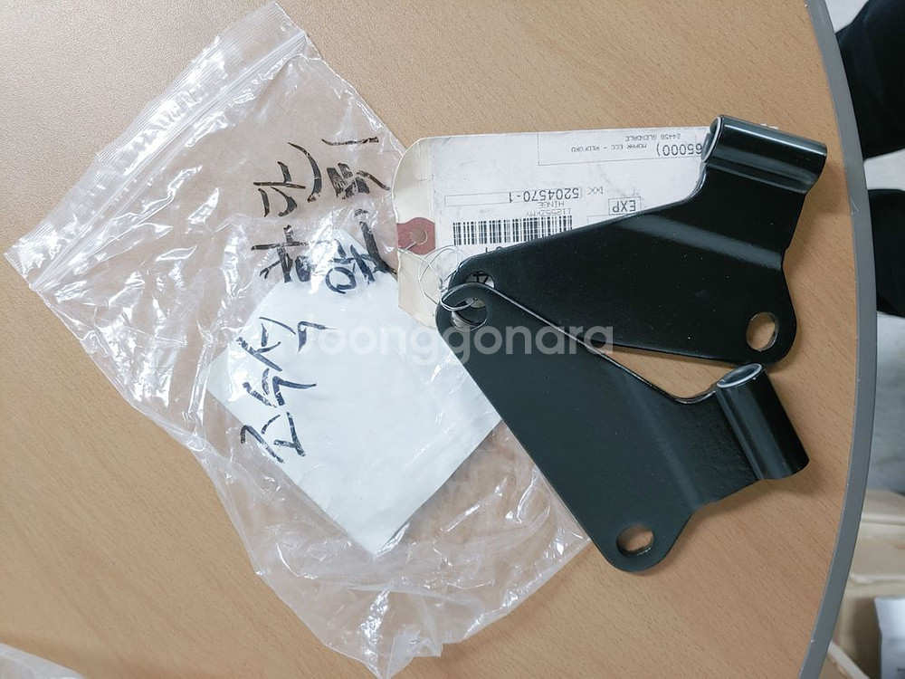 지프랭글러 도어흰지 부품(정품)--4