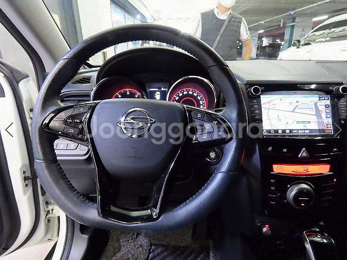 @19년식 티볼리 에어 디젤 2WD RX 전국최저가격--7