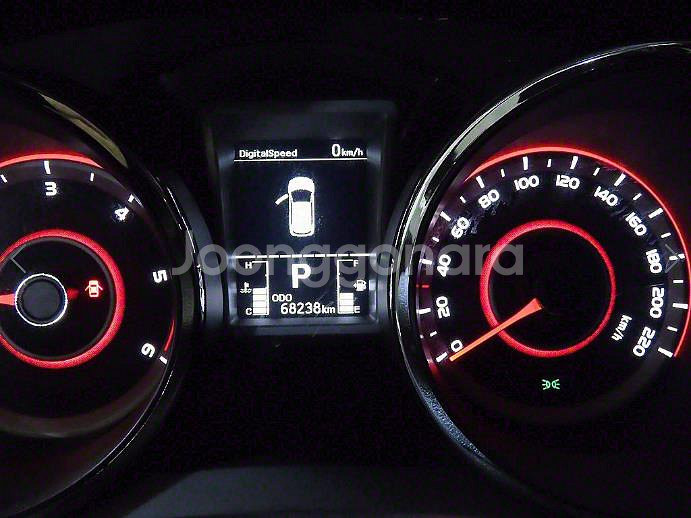 @19년식 티볼리 에어 디젤 2WD RX 전국최저가격--8