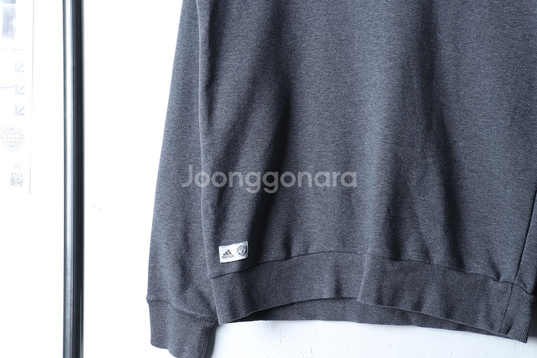 (L) 아디다스 맨투맨 티셔츠 그레이 기모 맨유--3