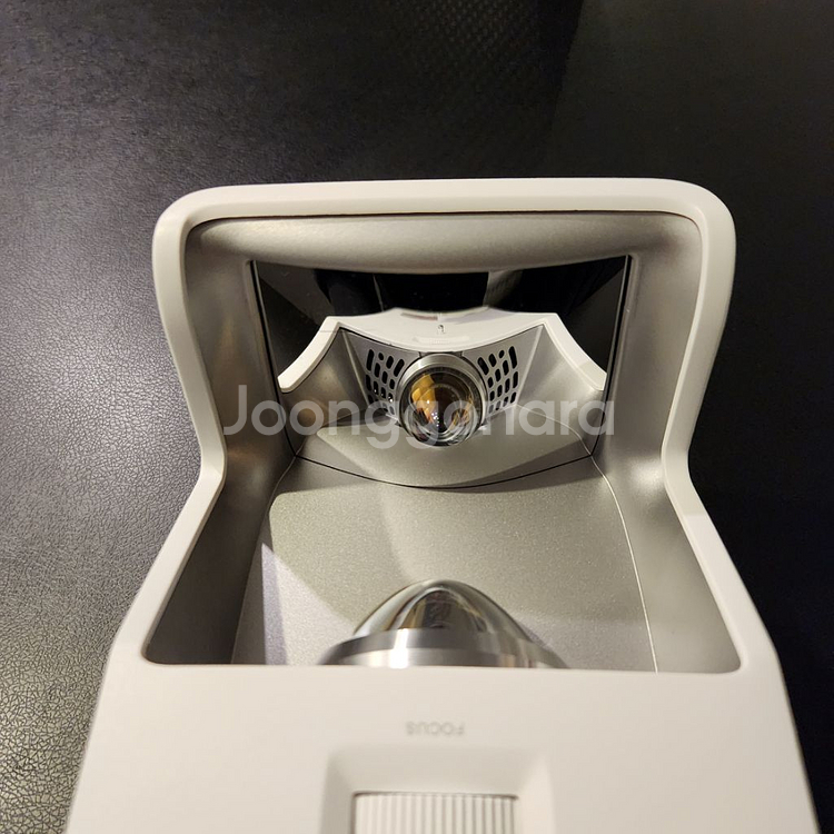 LG 시네빔 초단초점 빔프로젝터 HF65LA 박스셋--2