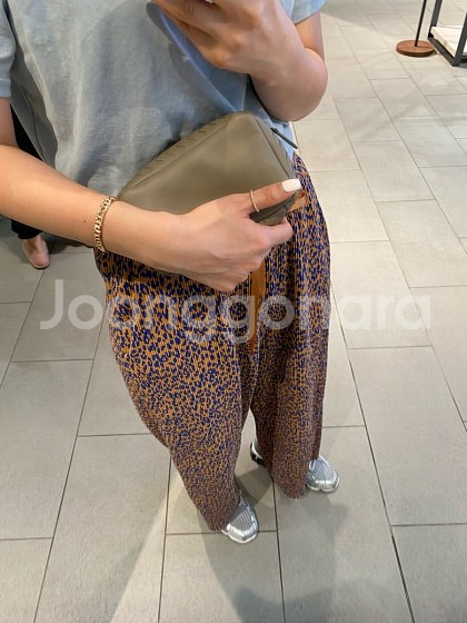 보테가베네타 정품 미니 파우치백 클러치백 미사용새제품--3