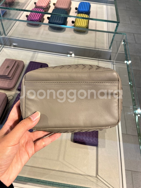 보테가베네타 정품 미니 파우치백 클러치백 미사용새제품--7