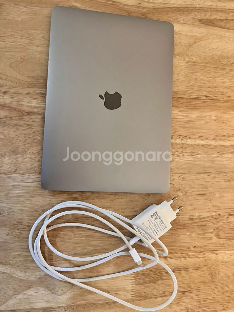 맥북에어 13인치 m1 512GB--3