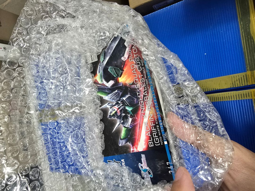 블랙나이트스쿼드루드라 그리핀알바레스트 건담--1