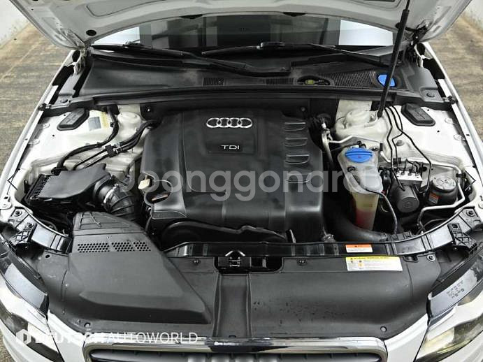 @12년식 A4(4세대) 2.0 TDI 전국최저가격--5