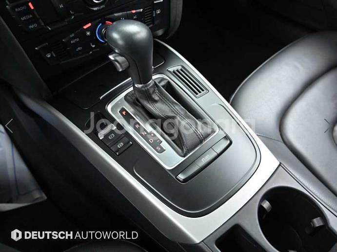 @12년식 A4(4세대) 2.0 TDI 전국최저가격--8