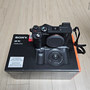 소니 SONY A7C 바디만 판매합니다.