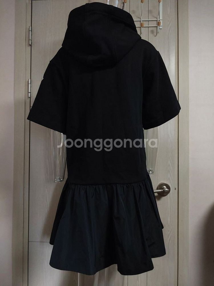 [[ 정품 ]]몽클레어 반팔 후드 원피스 L size--4