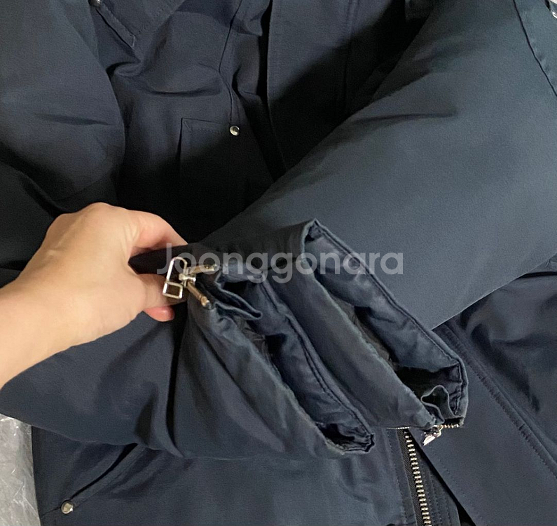 무스너클 스틸링 폭스퍼 패딩--9
