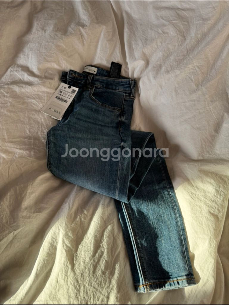 Zara 자라 스키니 진 (4/36/새거)--1