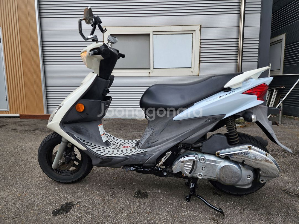 스즈키 어드레스125 SS--5