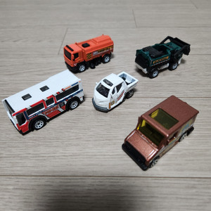 Matchbox 자동차 5종 세트